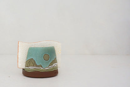 Mountain moon sponge holder in LAKE