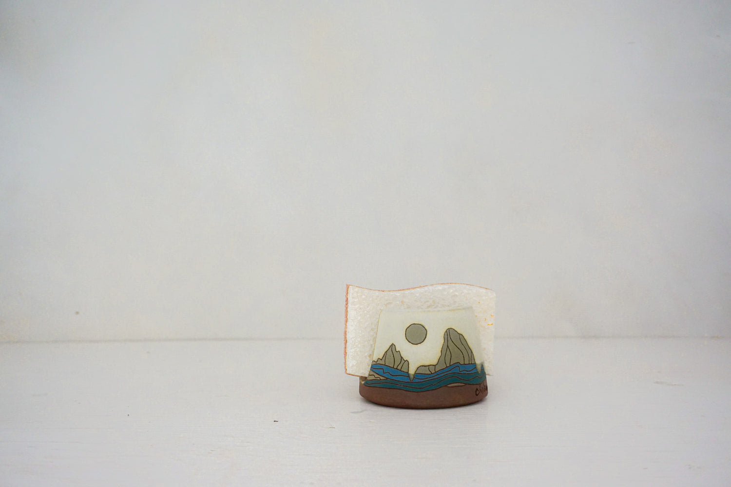 W Teton Sponge holder in BONE