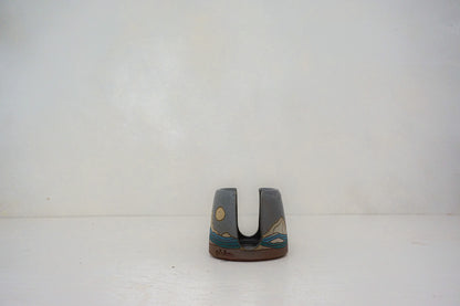 Mountain moon sponge holder in STONE