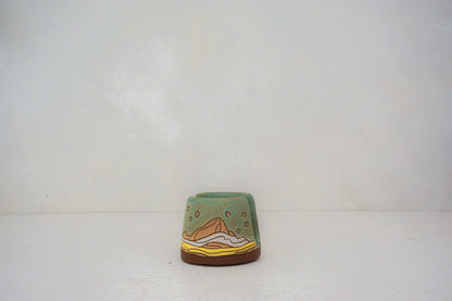 Mountain moon peach sponge holder in LAKE