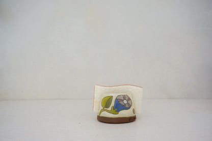 Morning Glory Sponger holder in BONE