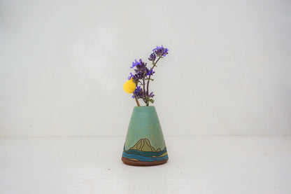 W Teton Blues Budvase in Lake