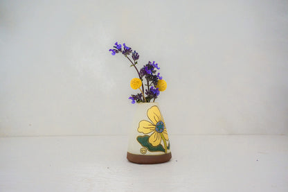 Yellow Flower Vase in BONE
