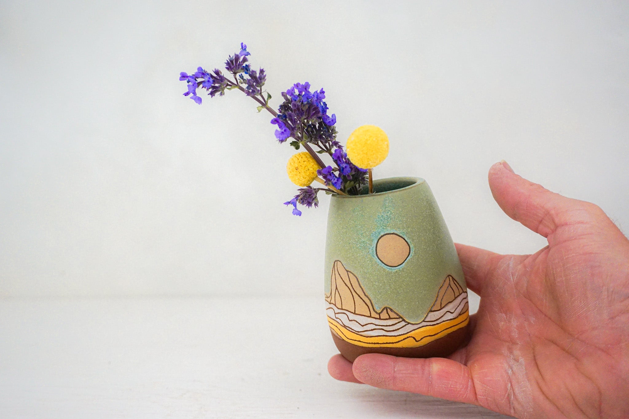 W Teton Vase in LAKE*