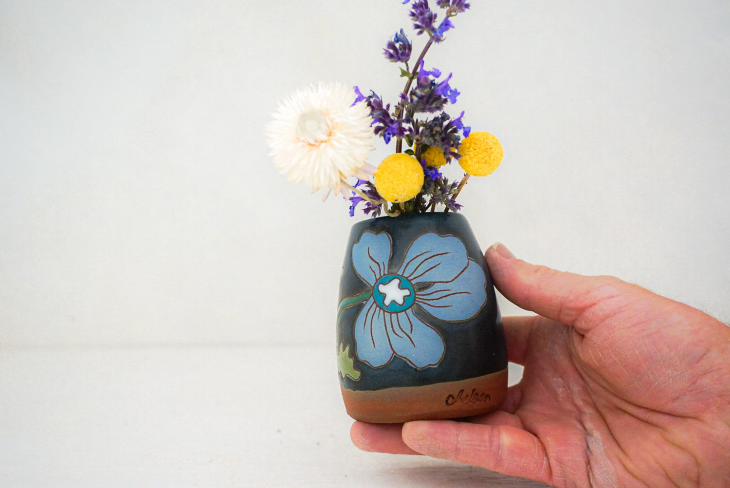 Blue Flower vase in DARBY
