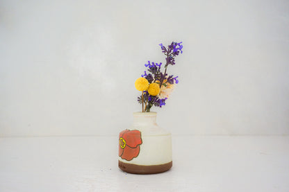 Poppy bottle vase in BONE