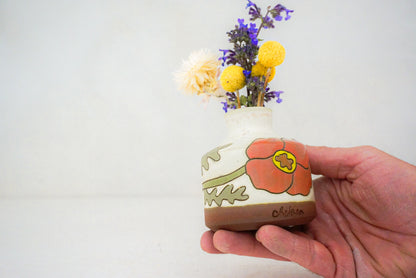Poppy bottle vase in BONE