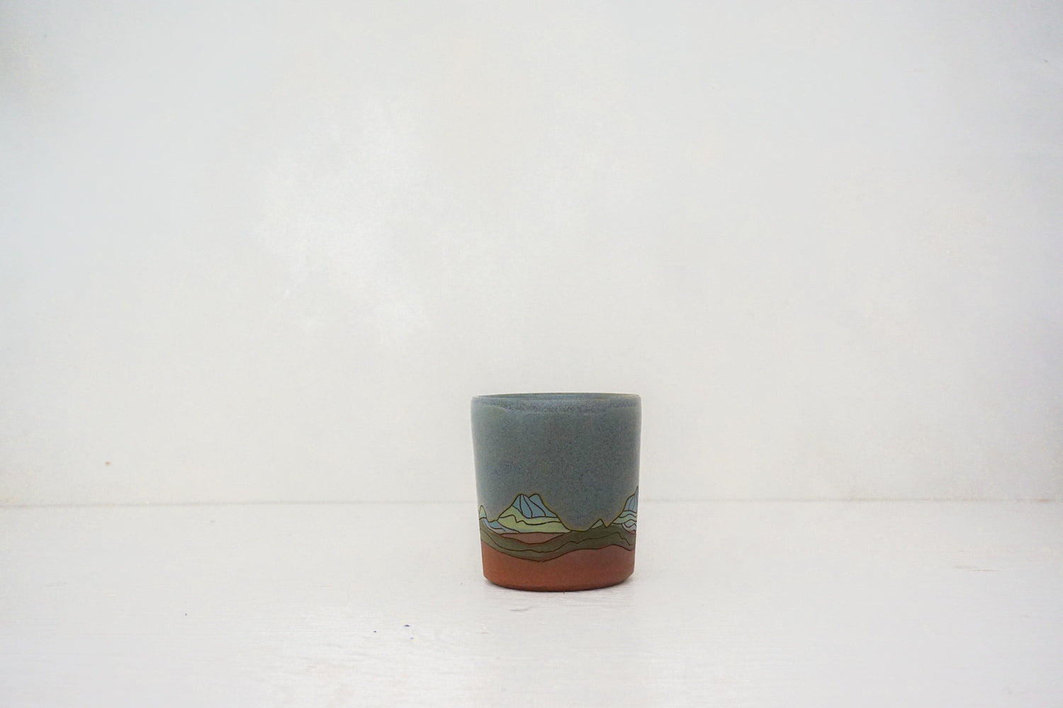 E Teton blues cup in STONE