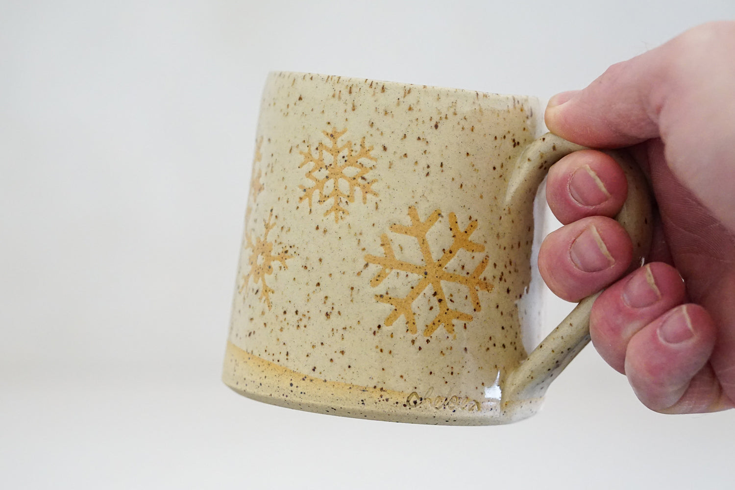 Snowflake mug in Fawn Tall