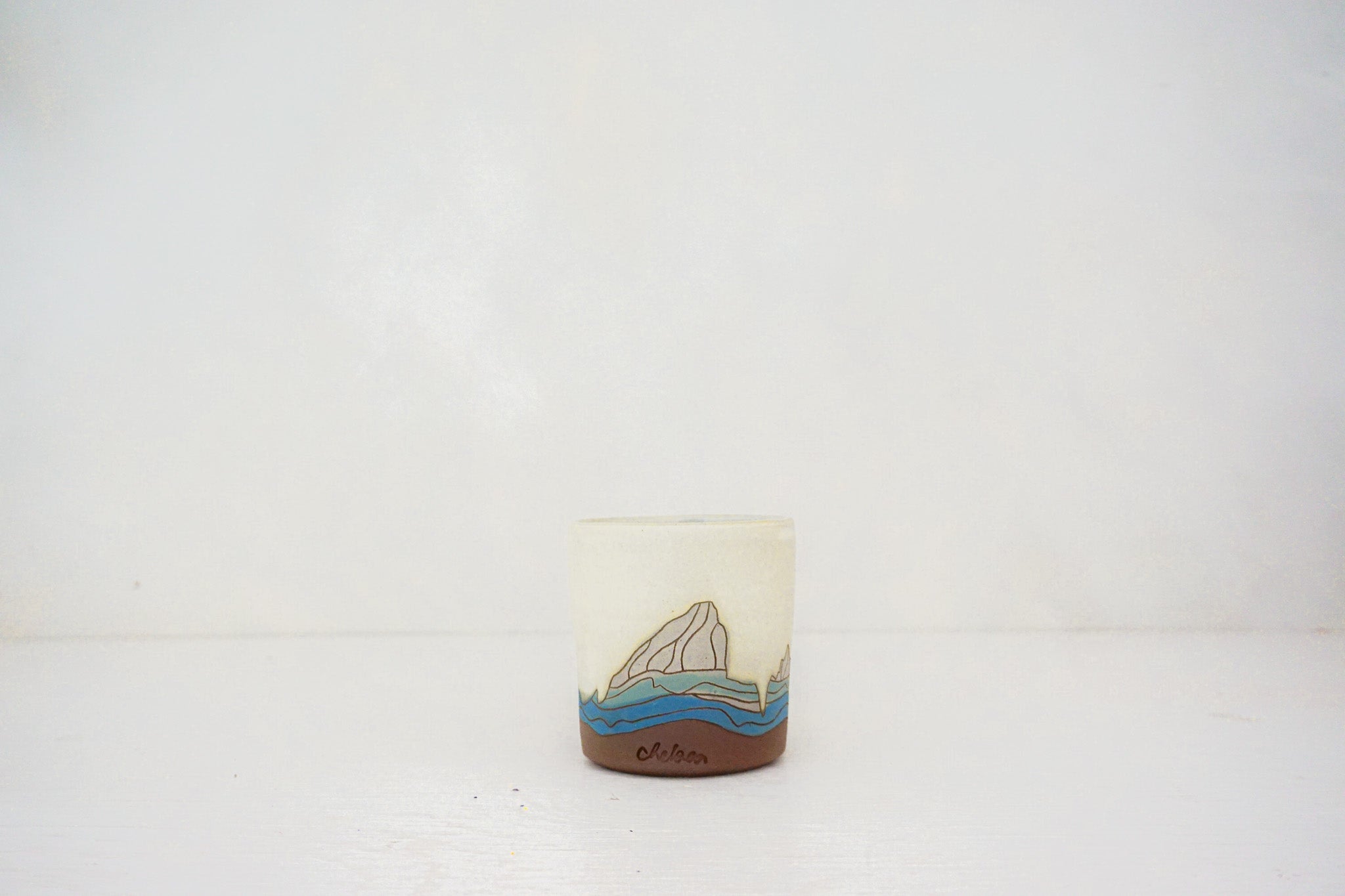 E Teton cup in BONE