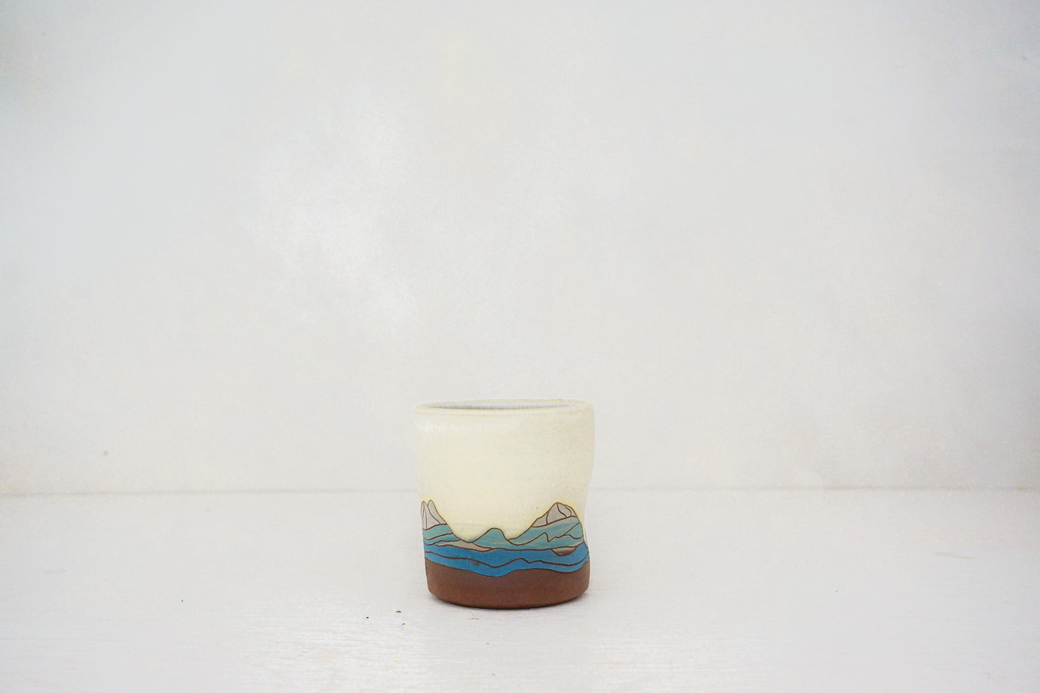 E Teton cup in BONE