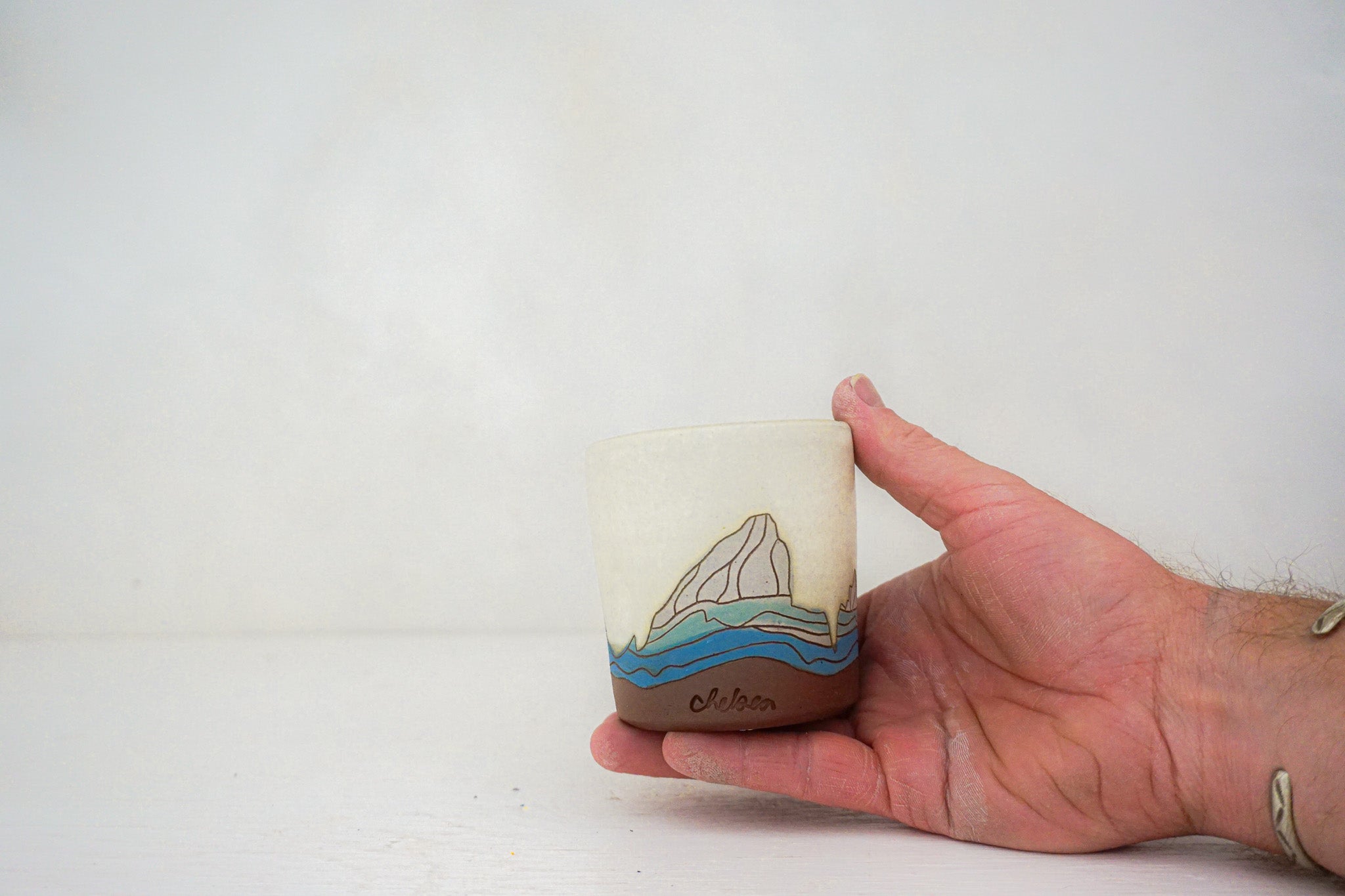 E Teton cup in BONE