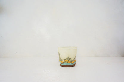 E Teton marble slipped cup in BONE