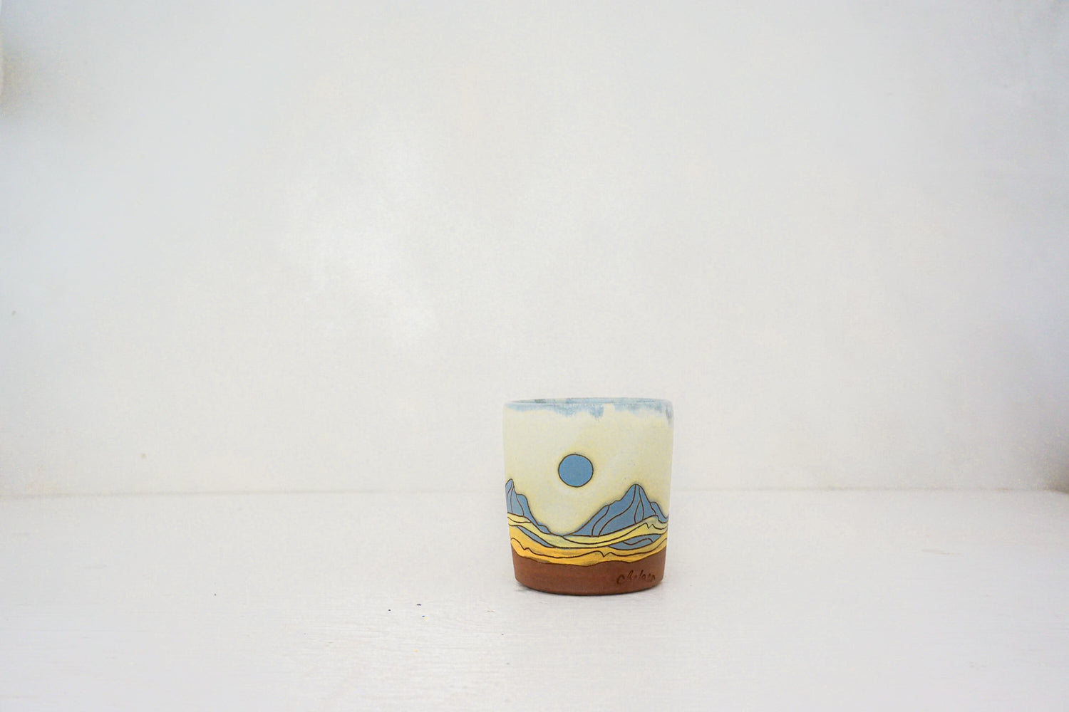Mtn blue moon cup in BONE