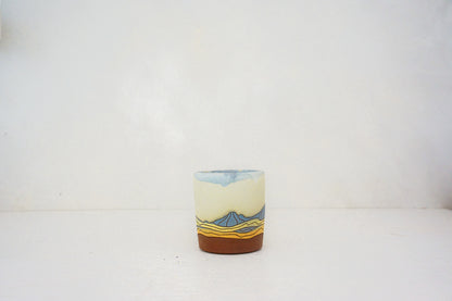 Mtn blue moon cup in BONE