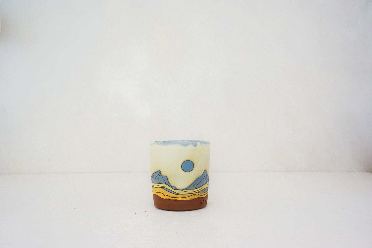 Mtn blue moon cup in BONE