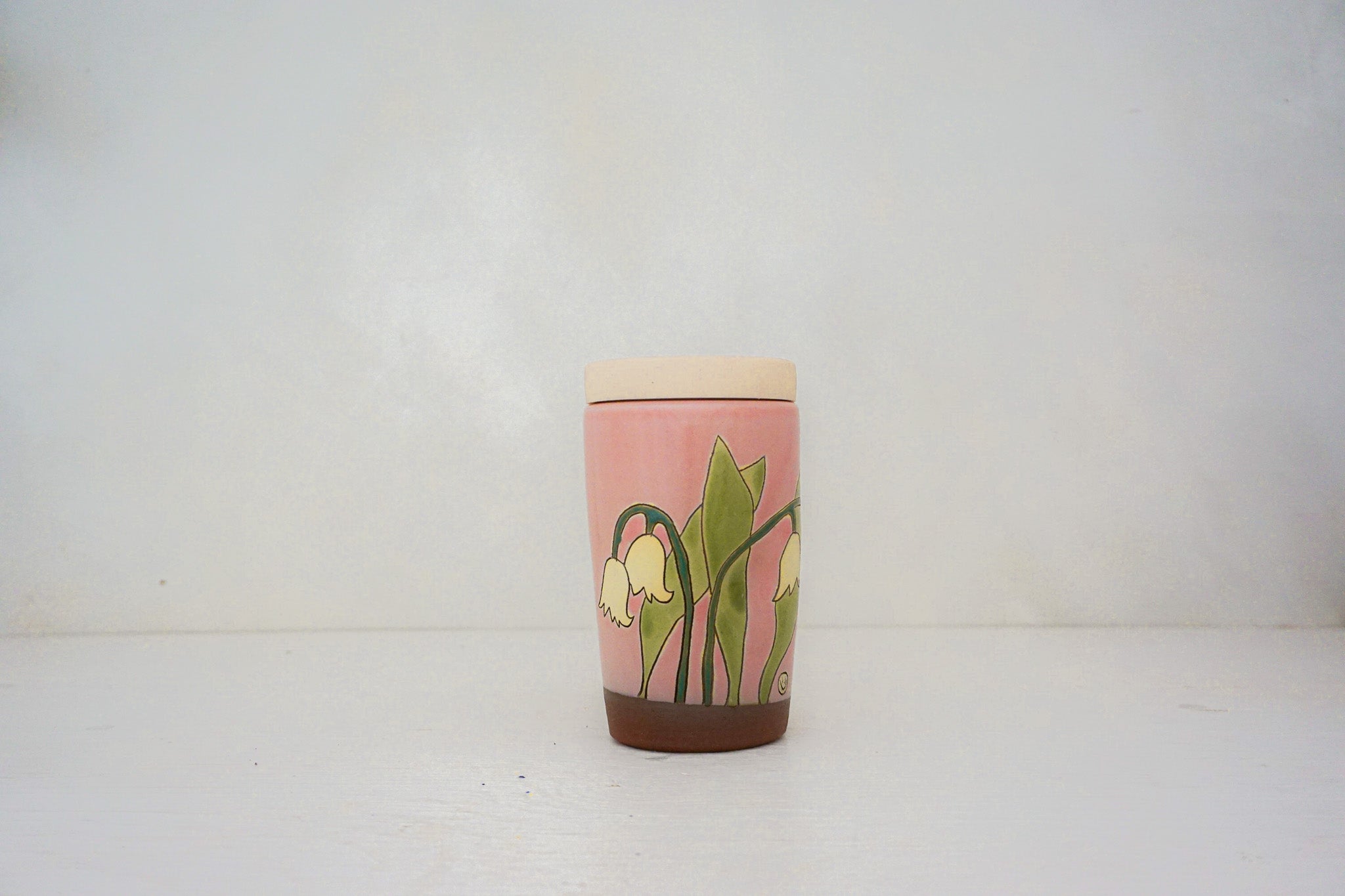 Lily of the Valley Travel cup in Bubblegum