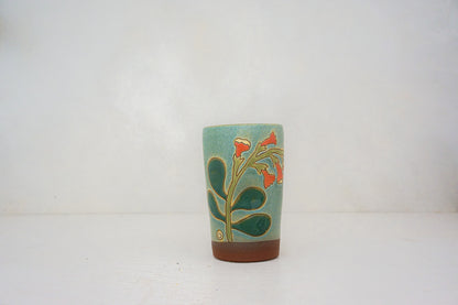 Red Trumpet Flower cup in LAKE