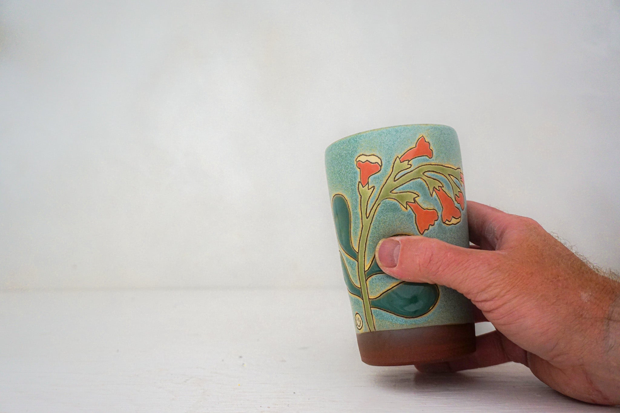 Red Trumpet Flower cup in LAKE