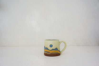 Mtn blue moon BB mug in BONE