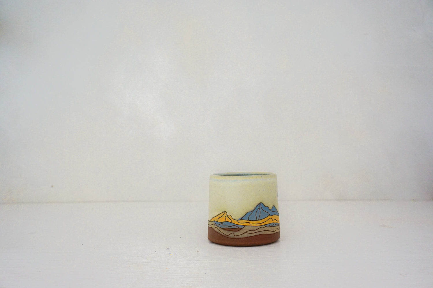 Mtn blue moon BB mug in BONE