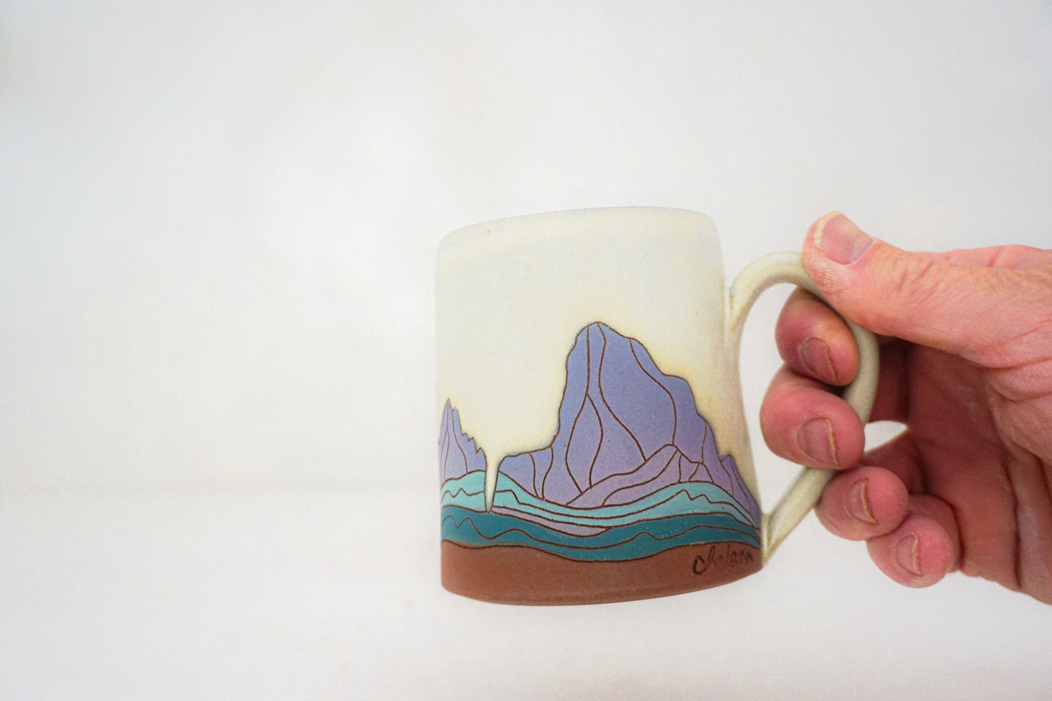 W Teton purple mtn mug in BONE