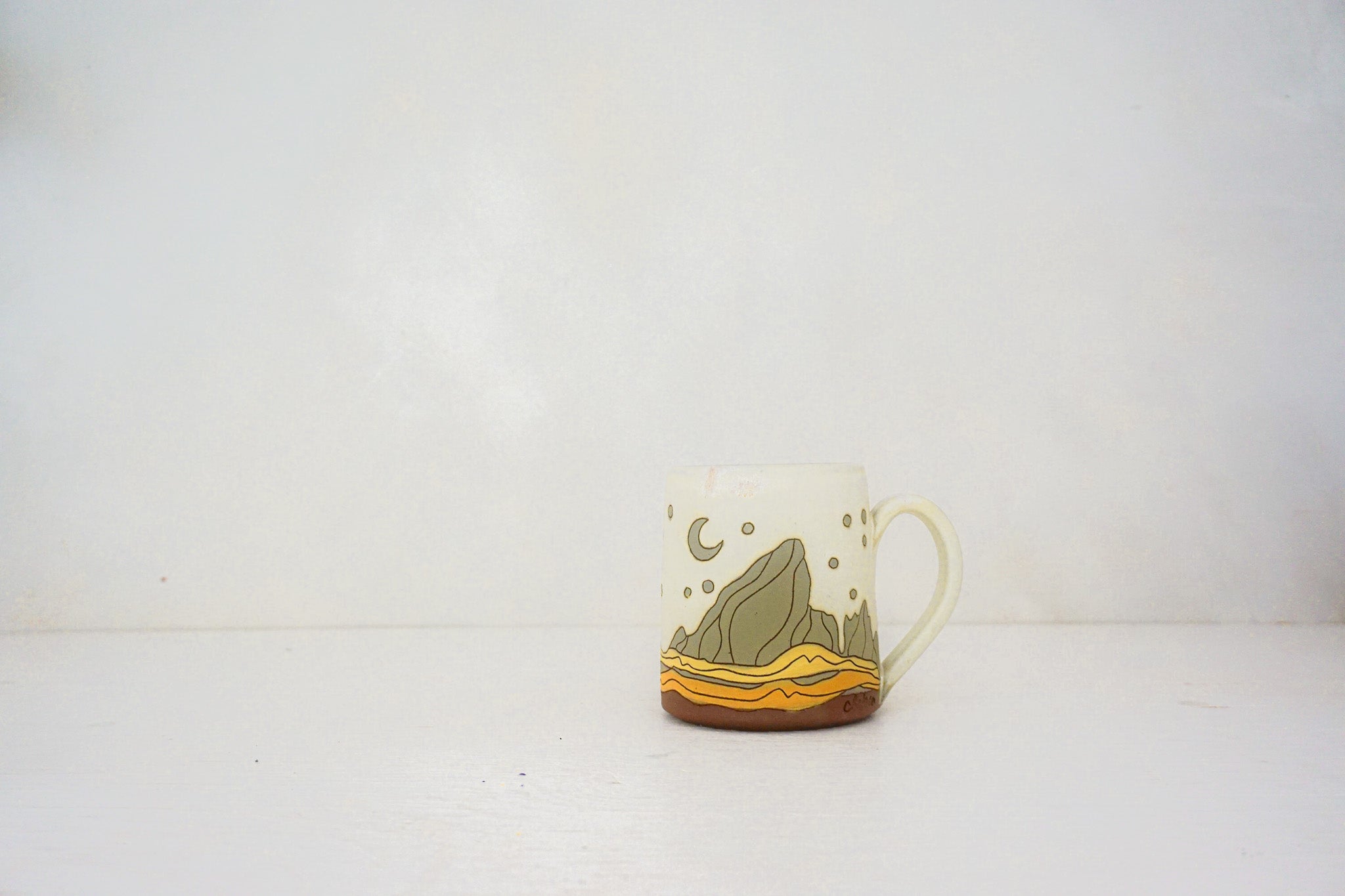 E Teton stars mug in BONE