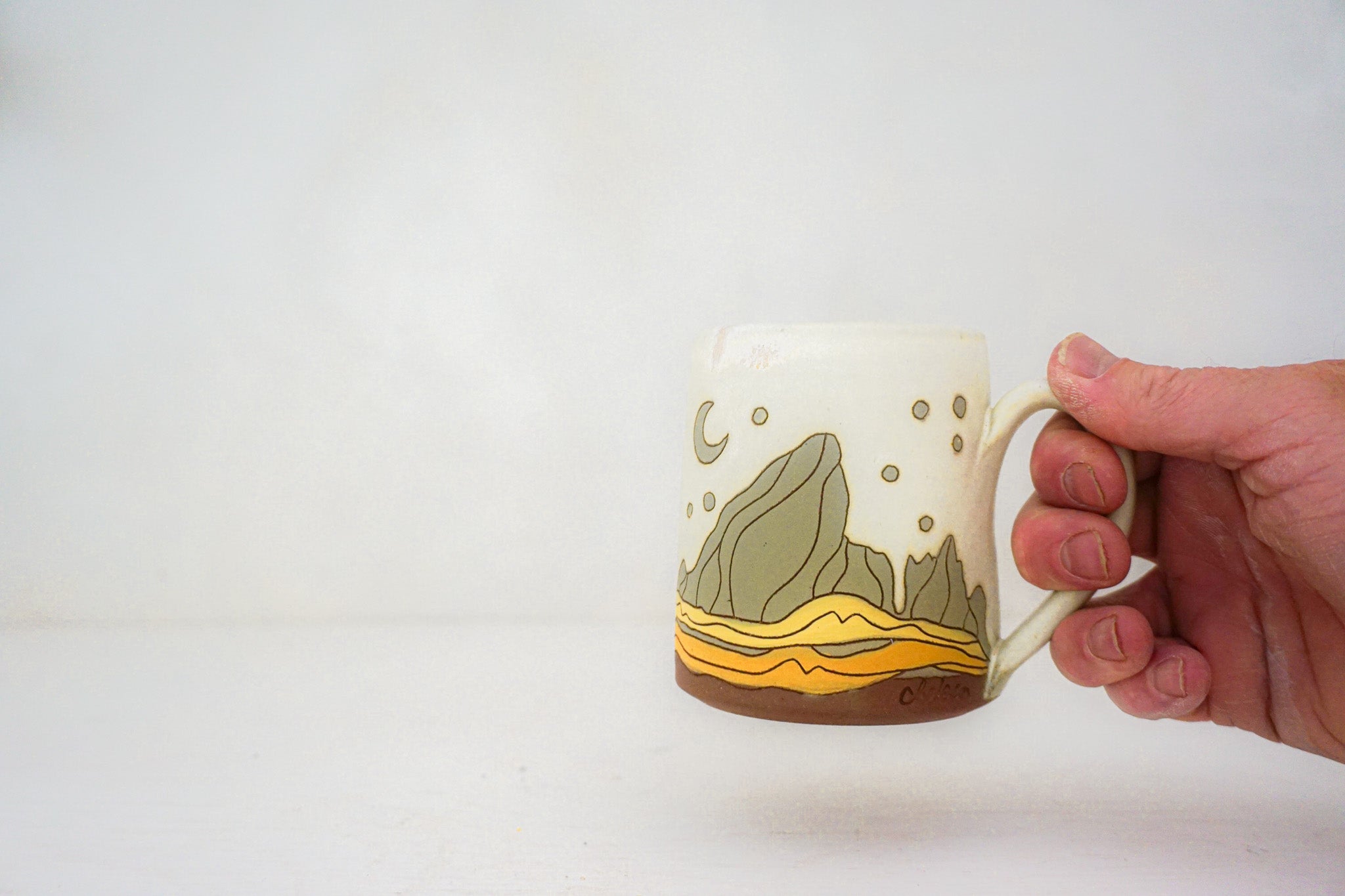 E Teton stars mug in BONE