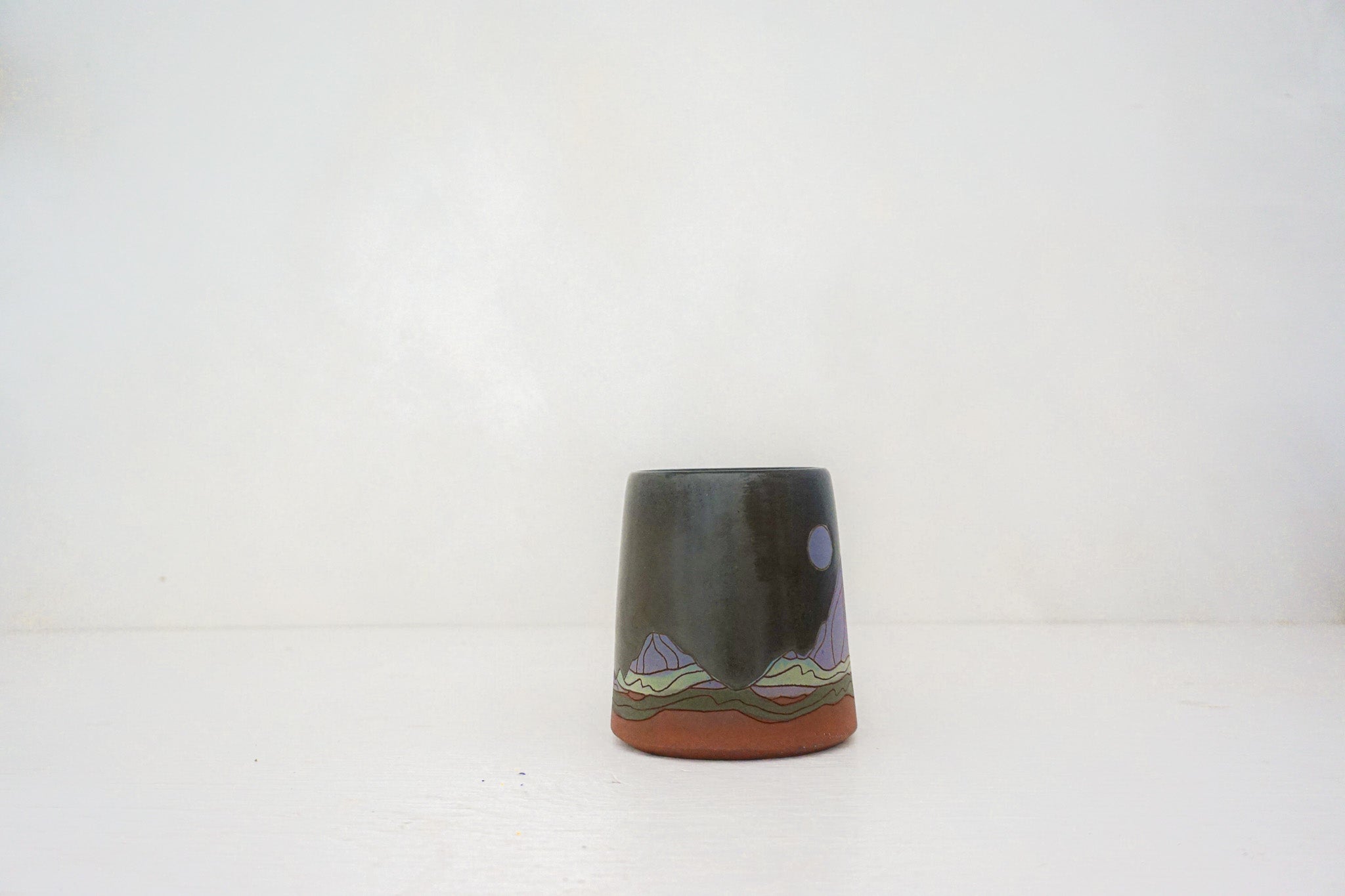 E Teton moon mug in DARBY