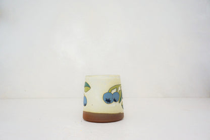 Blueberry mug in BONE
