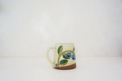 Blueberry mug in BONE