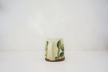 Blueberry mug in BONE
