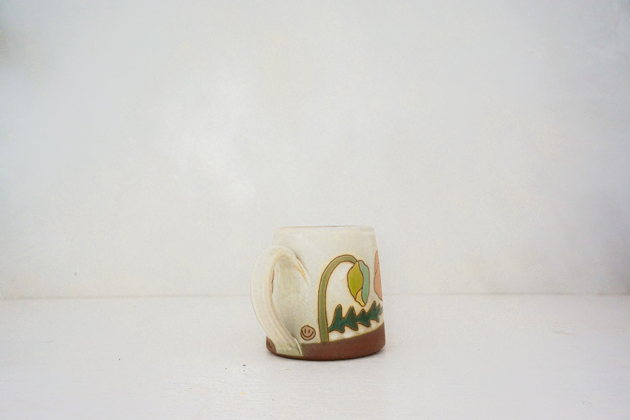 Poppy mug in BONE 2