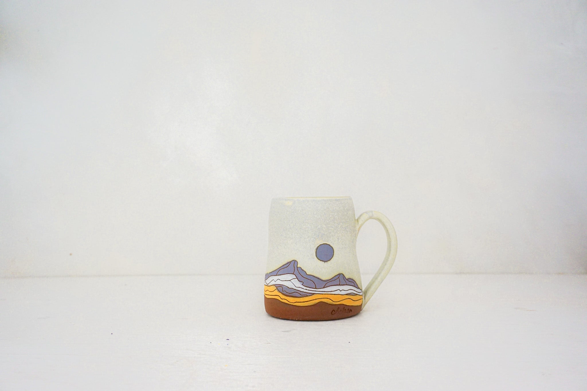 Mtn moon BUBS mug in BONE