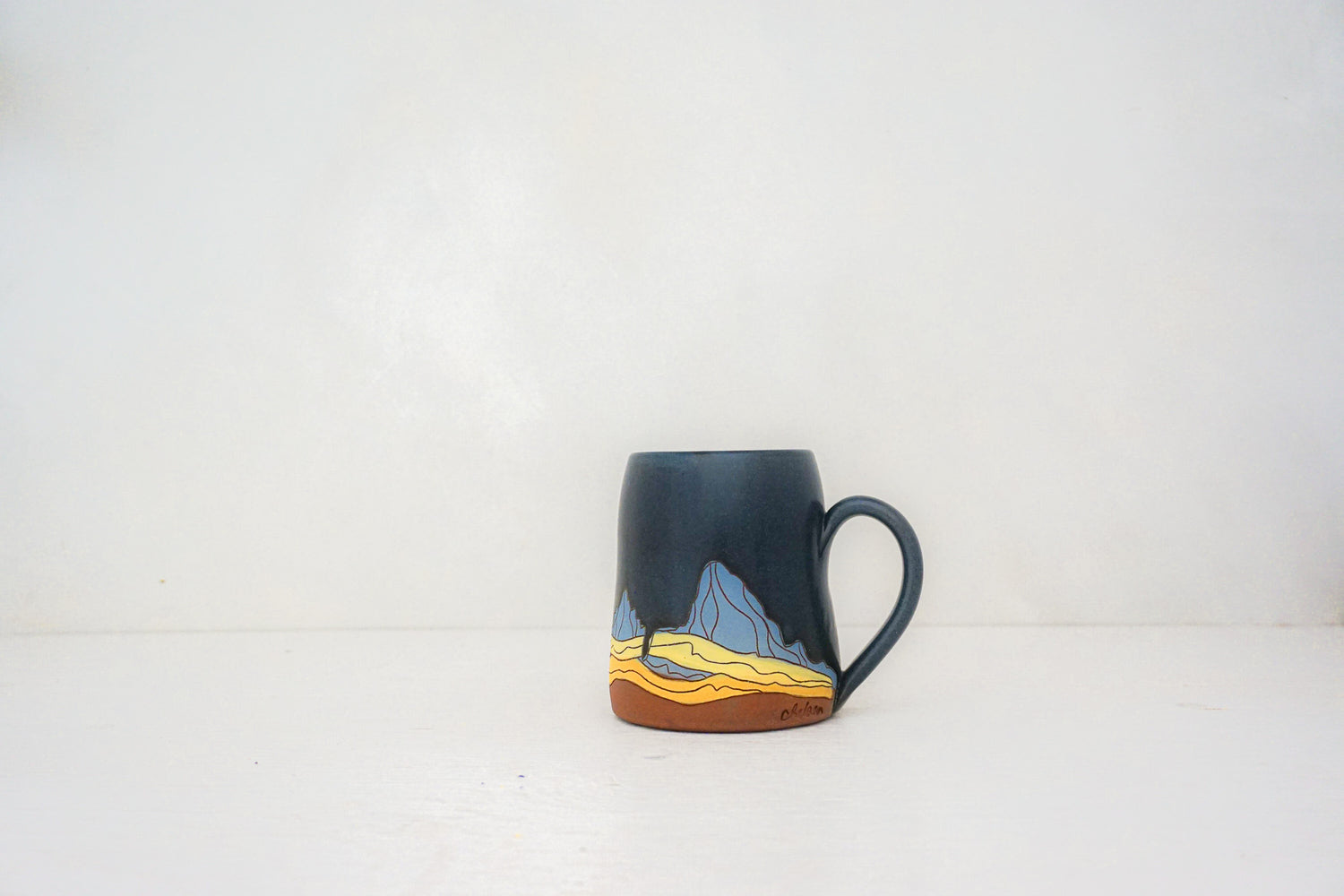 W Teton BUBS mug in DARBY