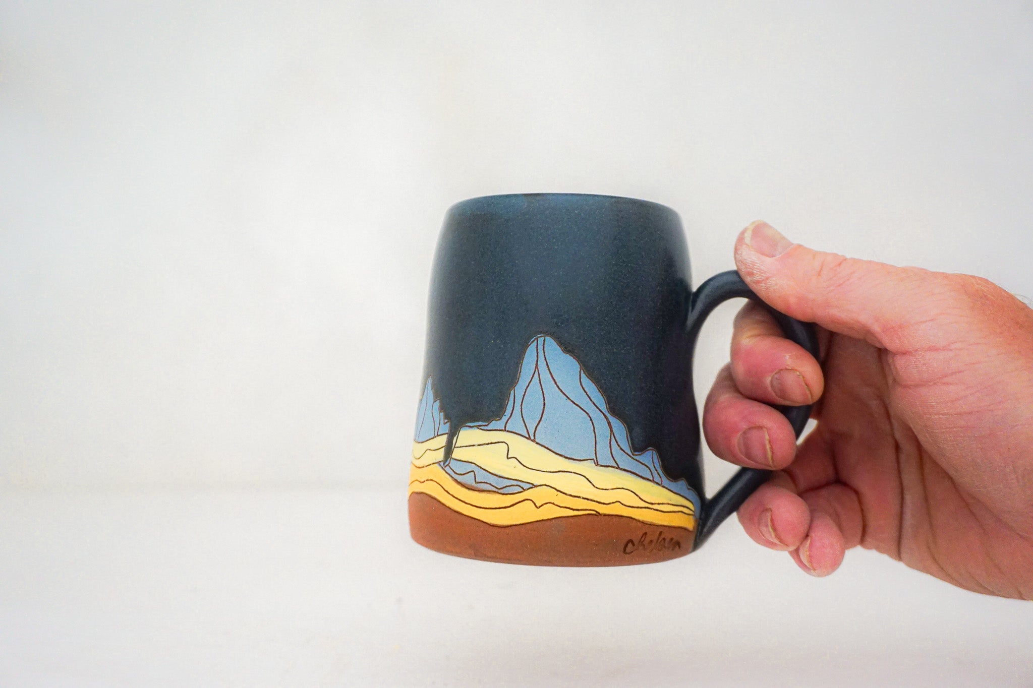 W Teton BUBS mug in DARBY