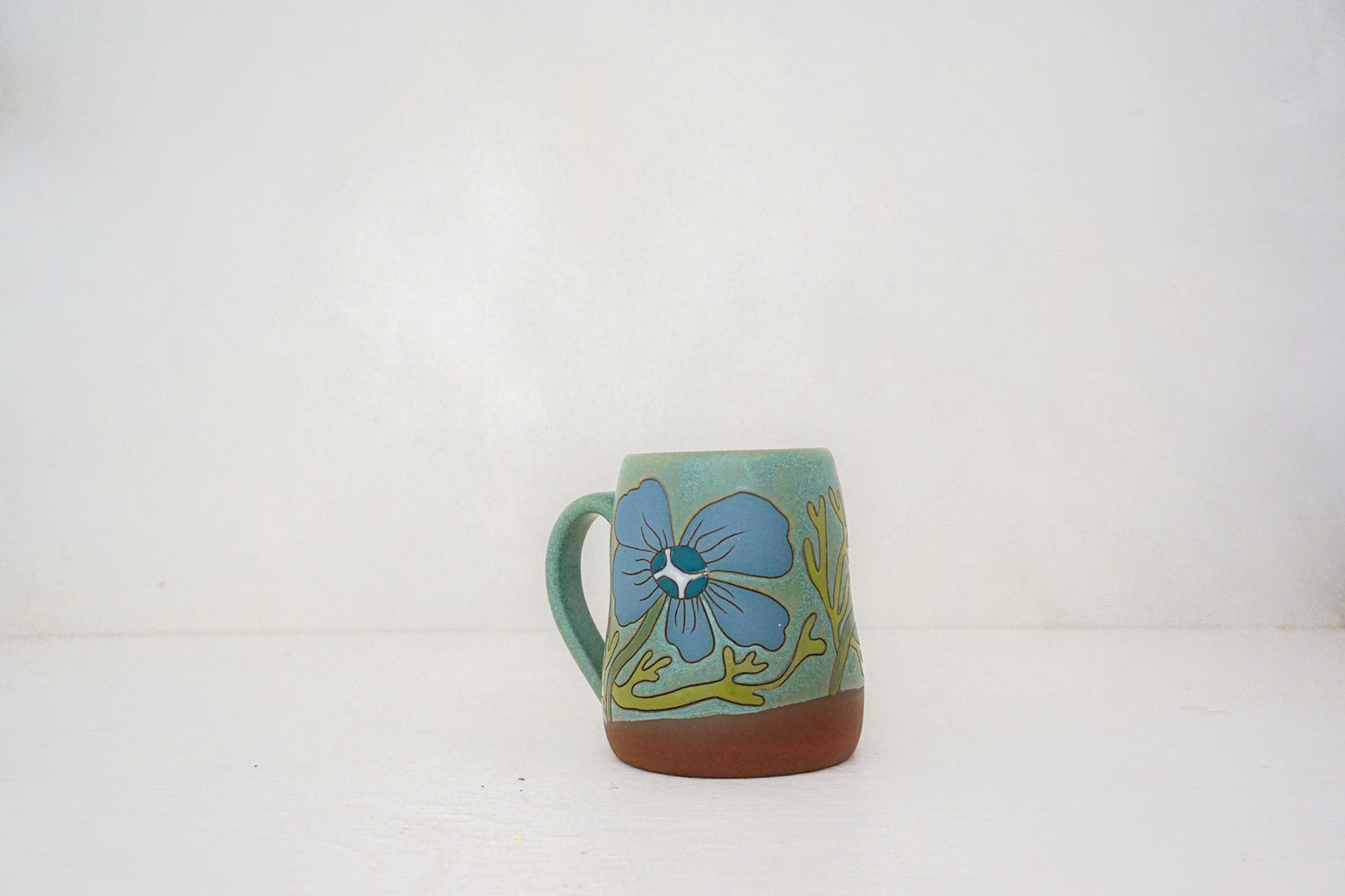 Flower Power BUBS mug in LAKE