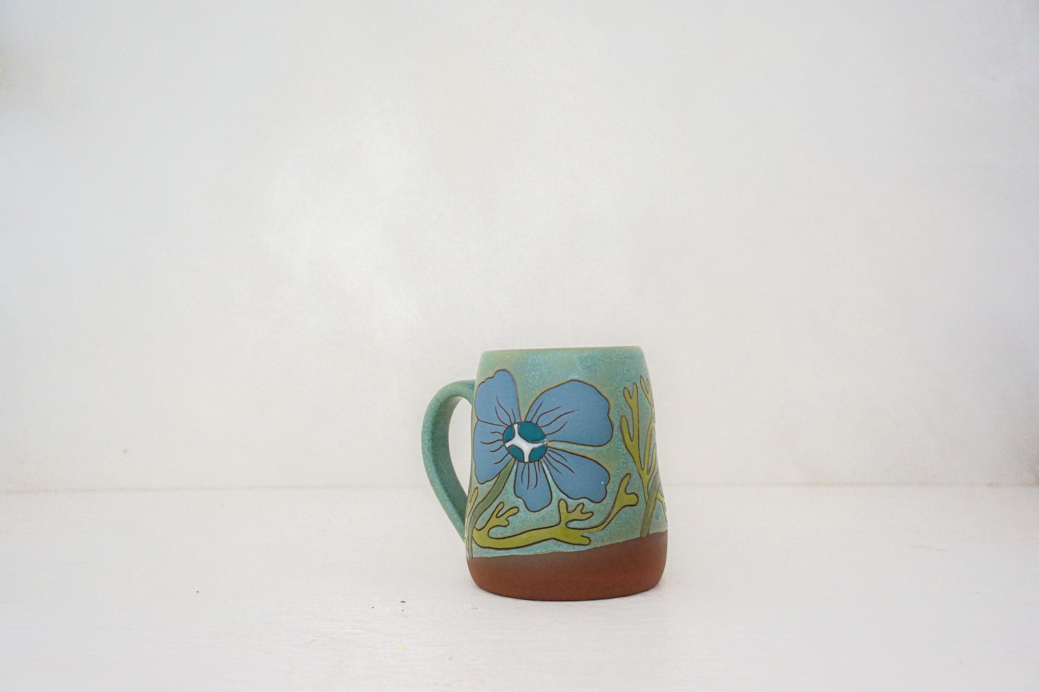 Flower Power BUBS mug in LAKE
