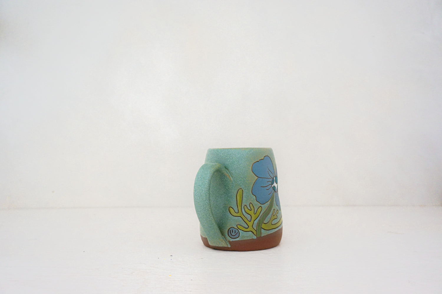 Flower Power BUBS mug in LAKE