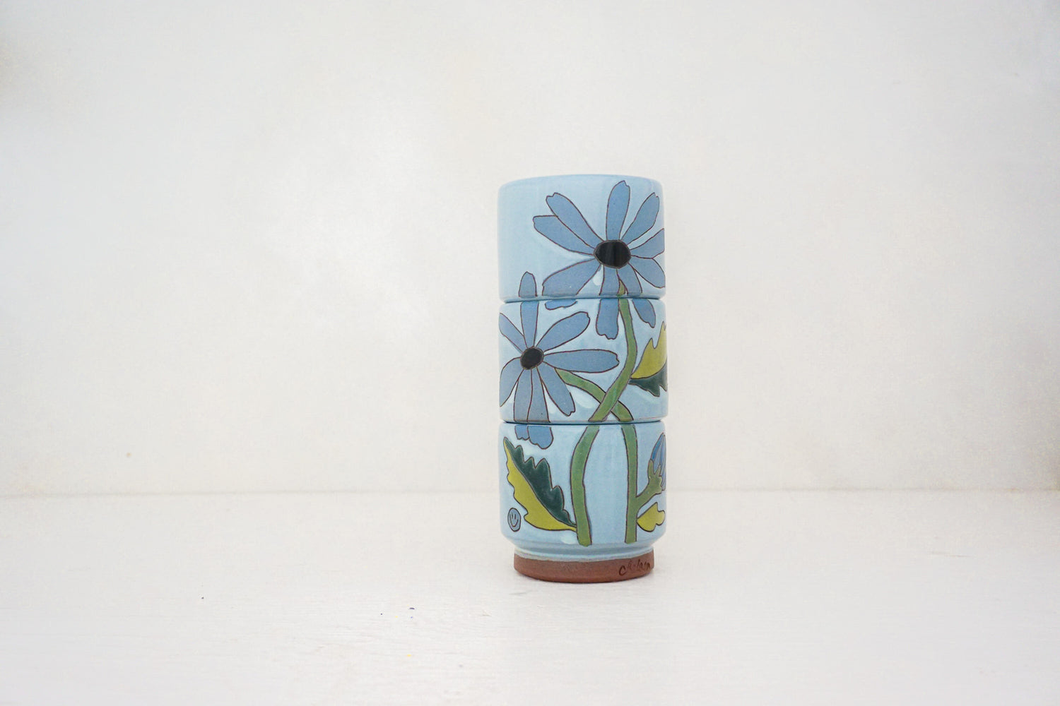Blue flower Stacker cups in IRA