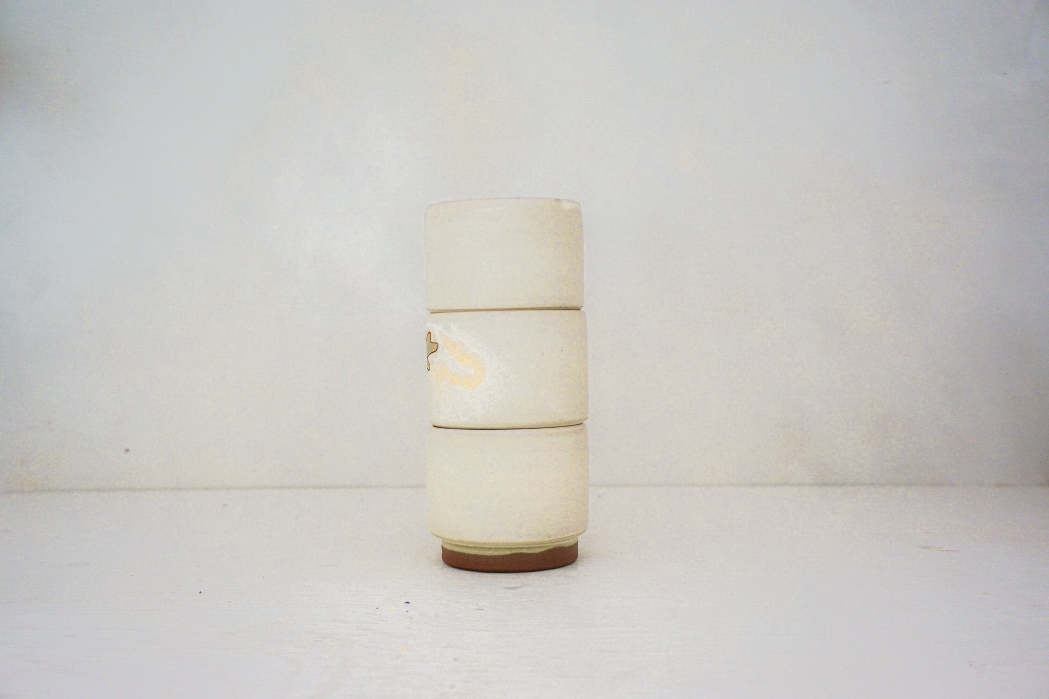 Poppy Stackers cups in BONE