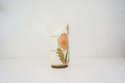 Poppy Stackers cups in BONE
