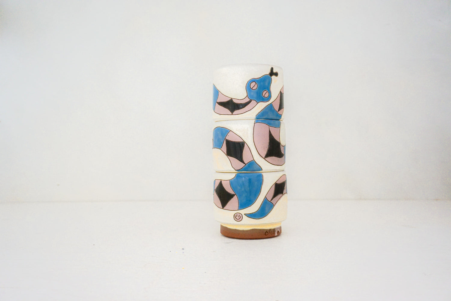 Snake Stackers cups in BONE