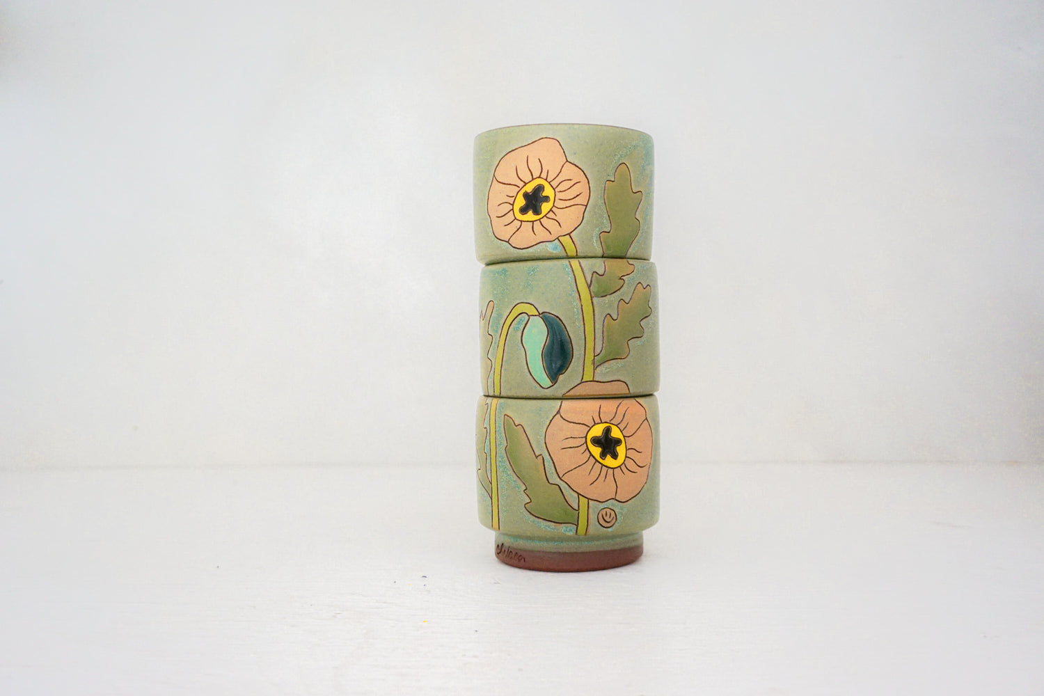Poppy Stackers cups in LAKE