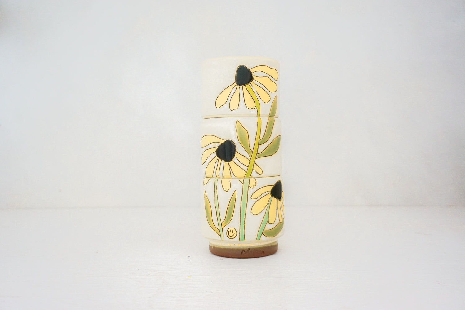 Black eyed susans Stackers cups in BONE*