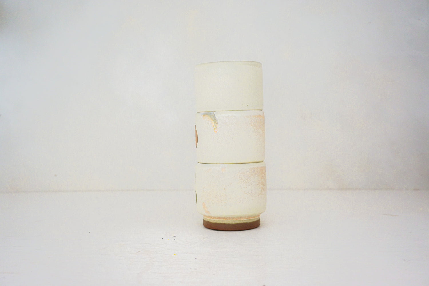 Fun in the Sun Stackers cups in BONE
