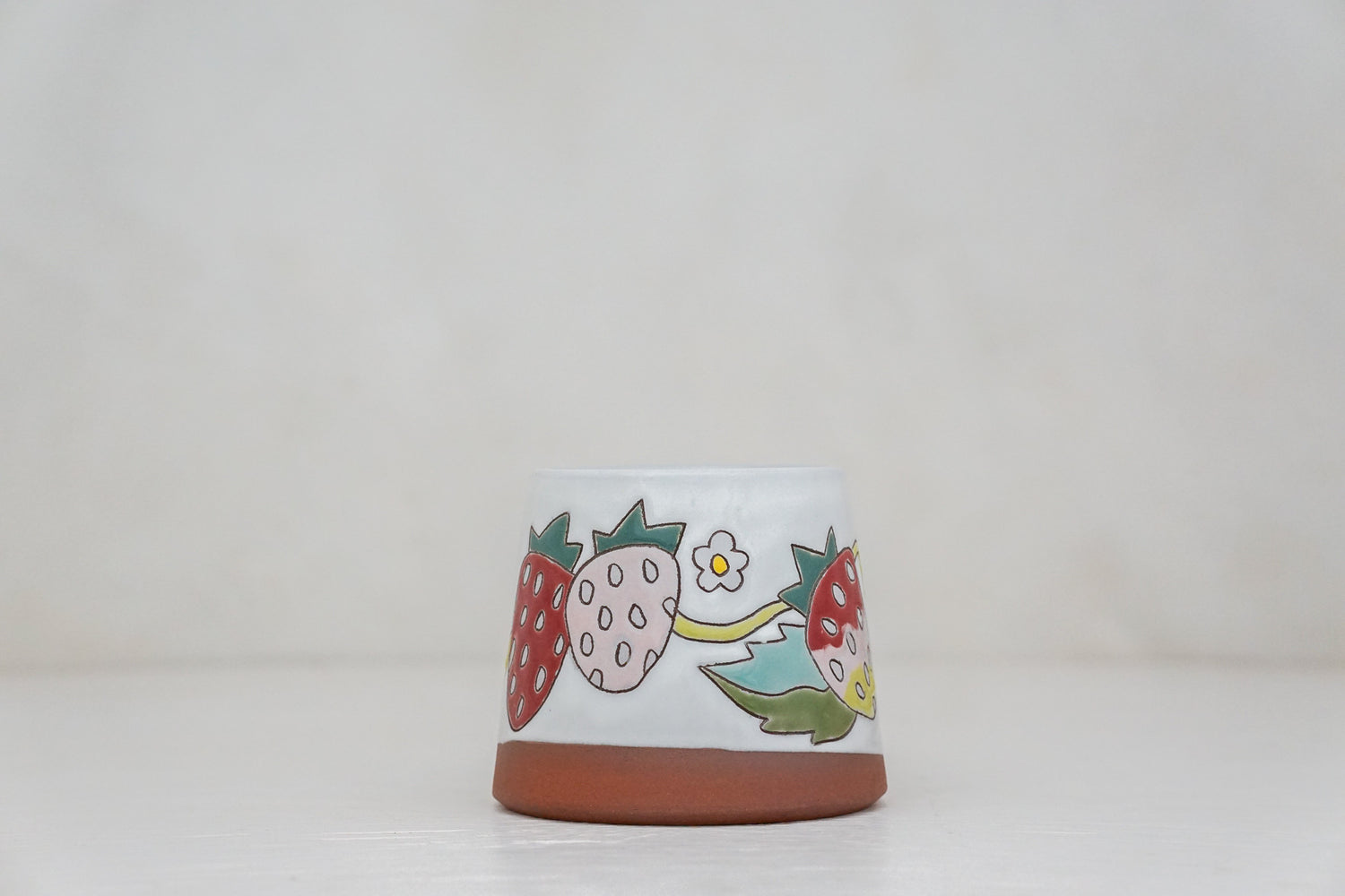 Strawberry mug 2