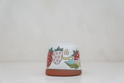 Strawberry mug 2