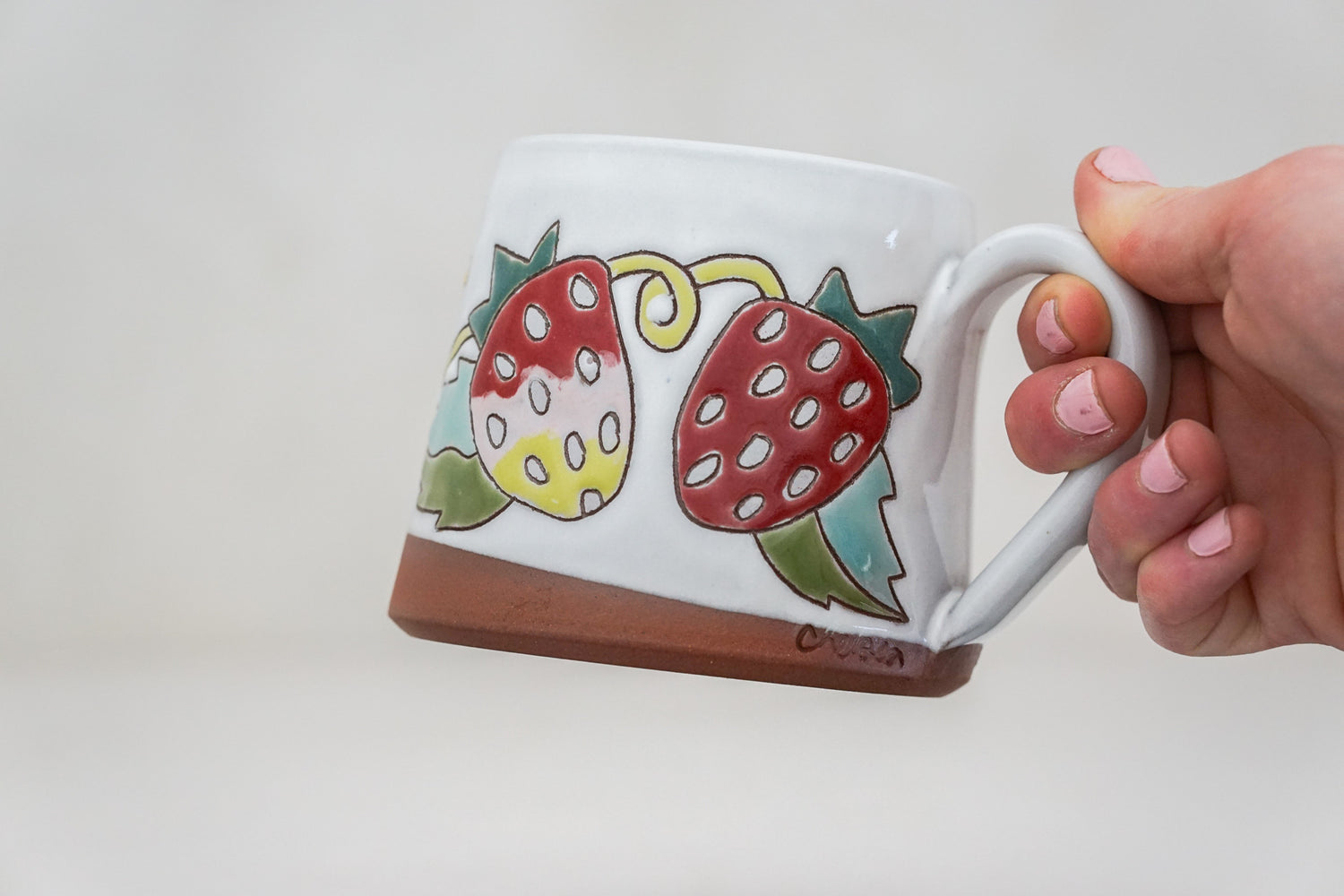 Strawberry mug 2