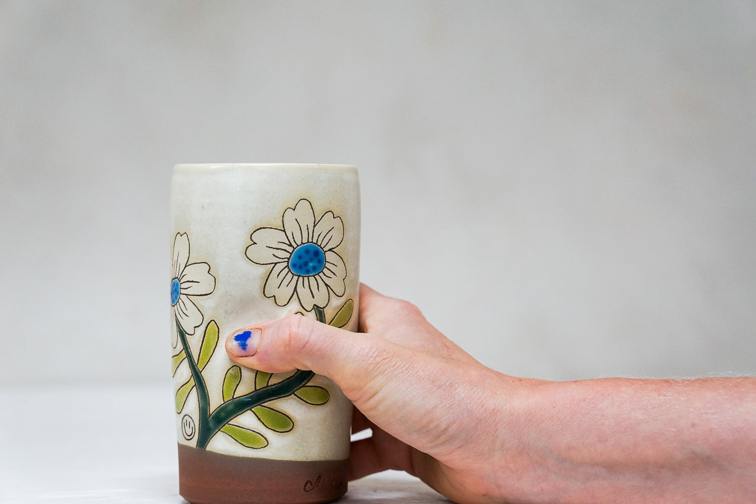 Flower cup in Bone